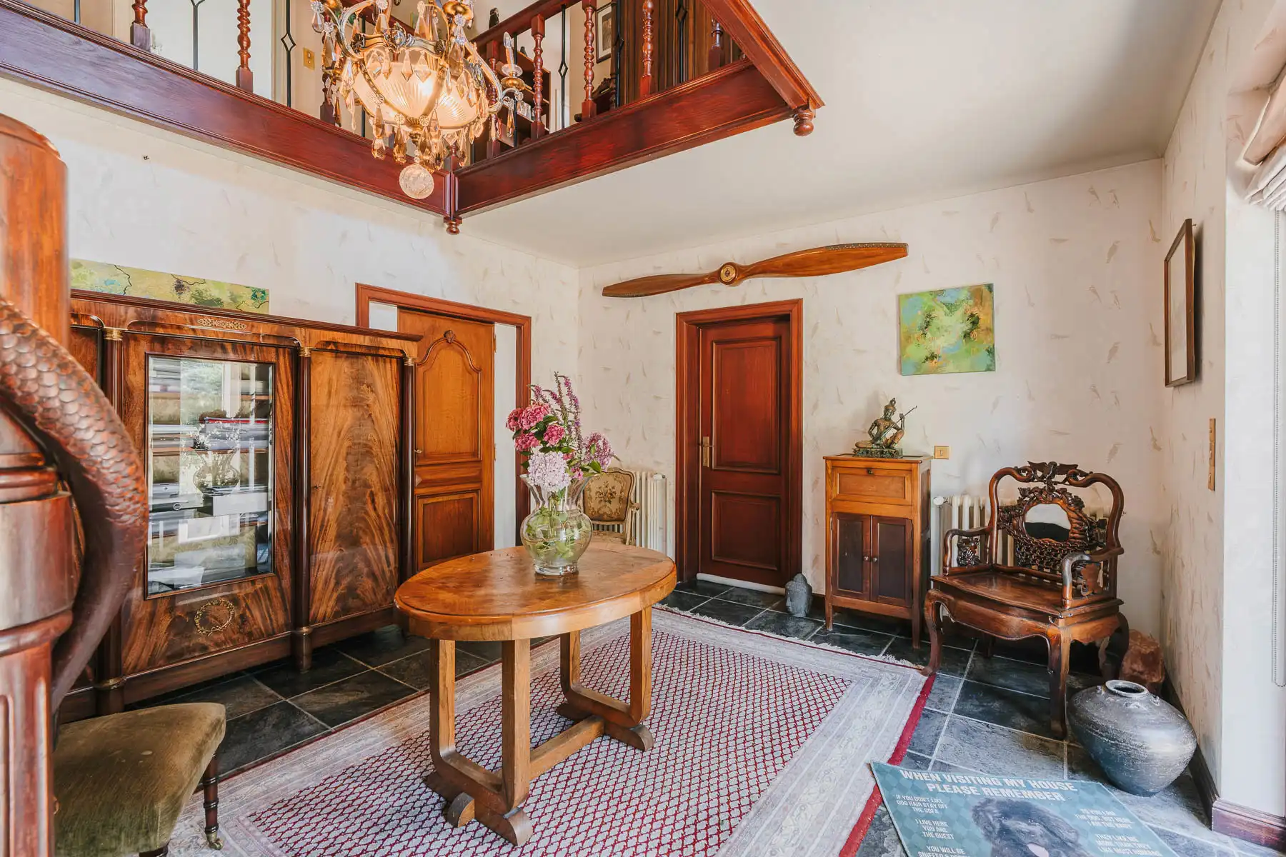 Royale villa op groot perceel met vergunde schuur foto 2