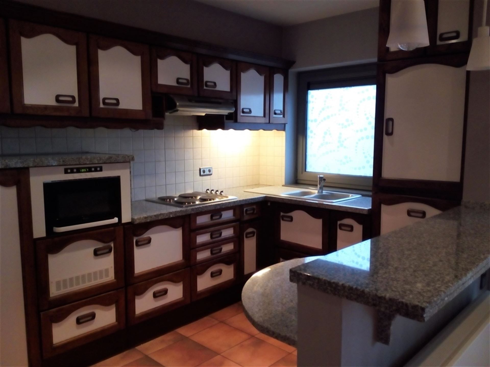 Appartement op eerste verdieping in centrum van Lummen! foto 4