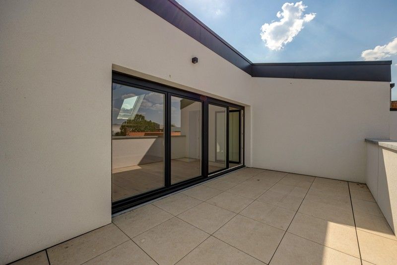DUPLEX APPARTEMENT MET TERRAS foto {{pictureIndex}}