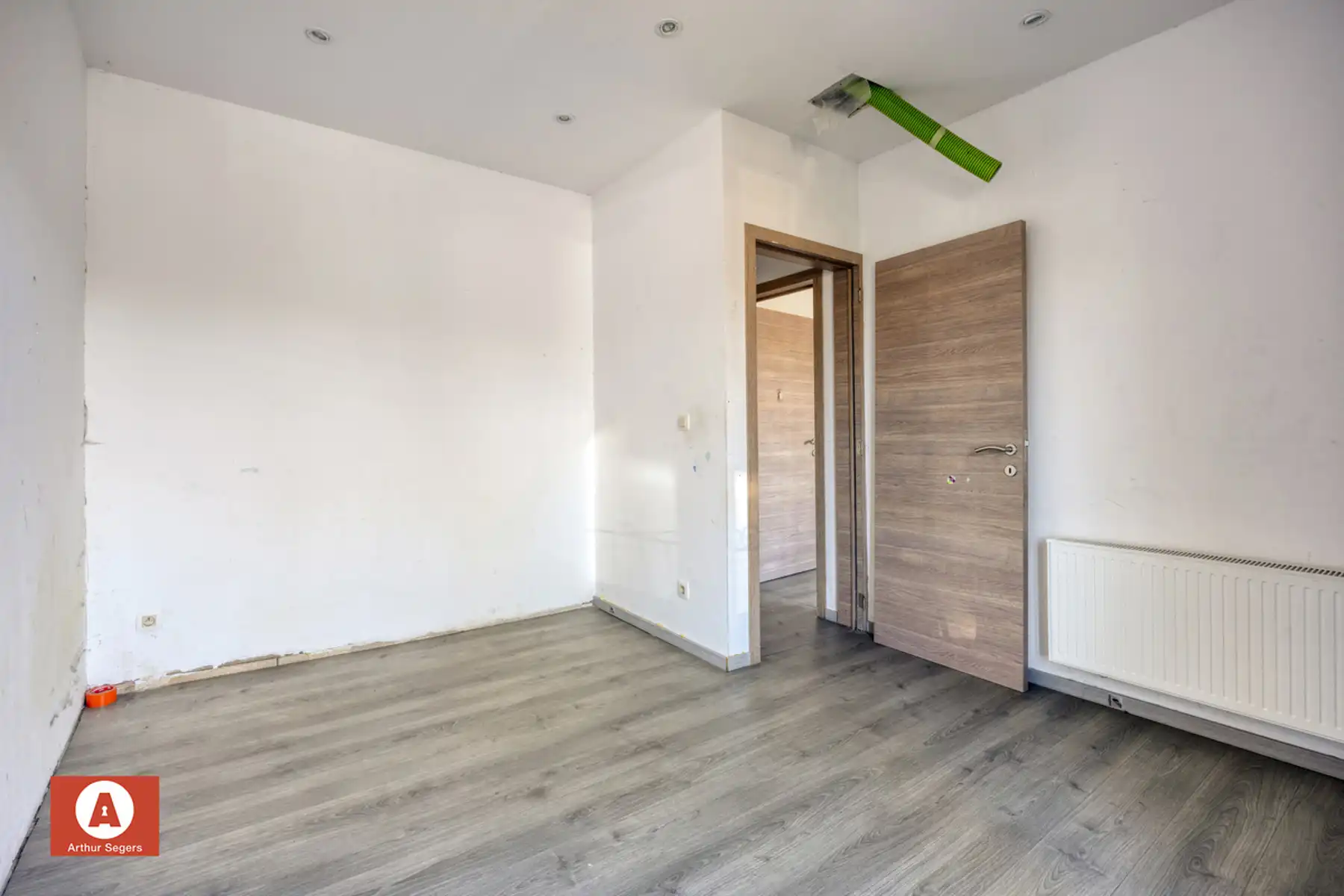 Veder af te werken/te renoveren gezinswoning mét achterbouw foto 10