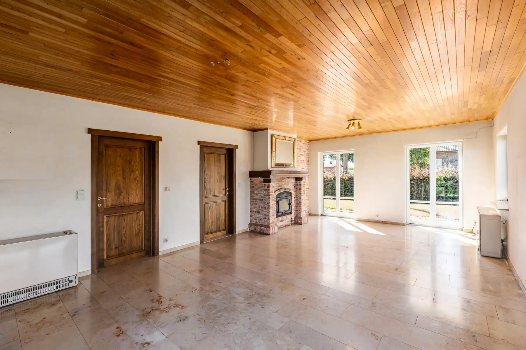 Grondig te renoveren woning met bijgebouwtje op ca 1.800 m² foto 15