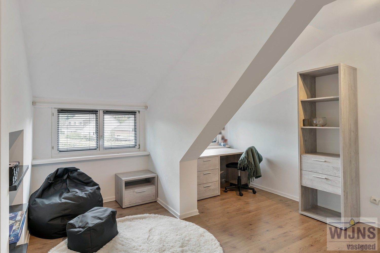 "OPENHUIS" op donderdag 26/06 van 18u tot 19u30!! Prachtige en ruime villa met mogelijk zes slaapkamers gelegen op een toplocatie. foto 42