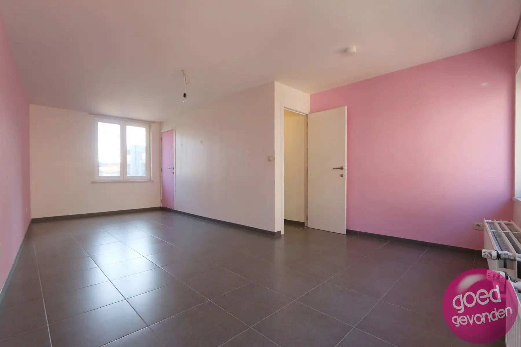 HANDELSHUIS - VEEL PASSAGE - INSTAPKLAAR - 2 à 3 SLK - KOER foto 20