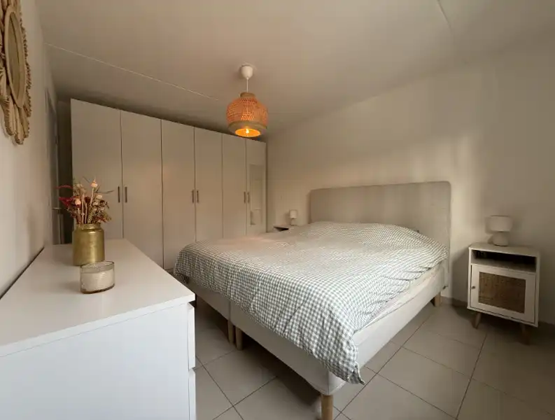 Prachtig appartement met 2 slpks, ruim terras en parking foto 5