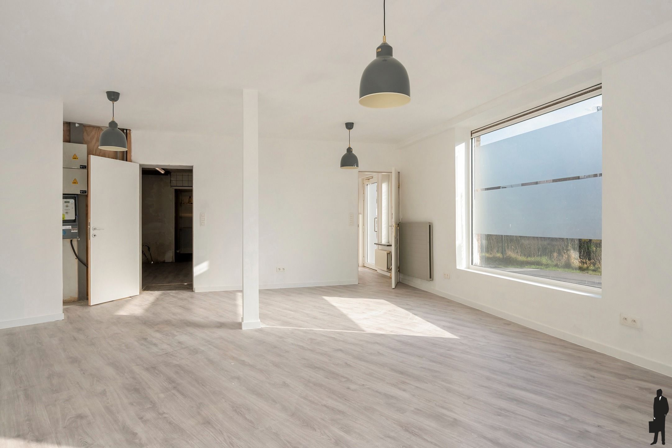 Ruim appartement met mogelijkheid tot kantoor/vrij beroep! foto 14