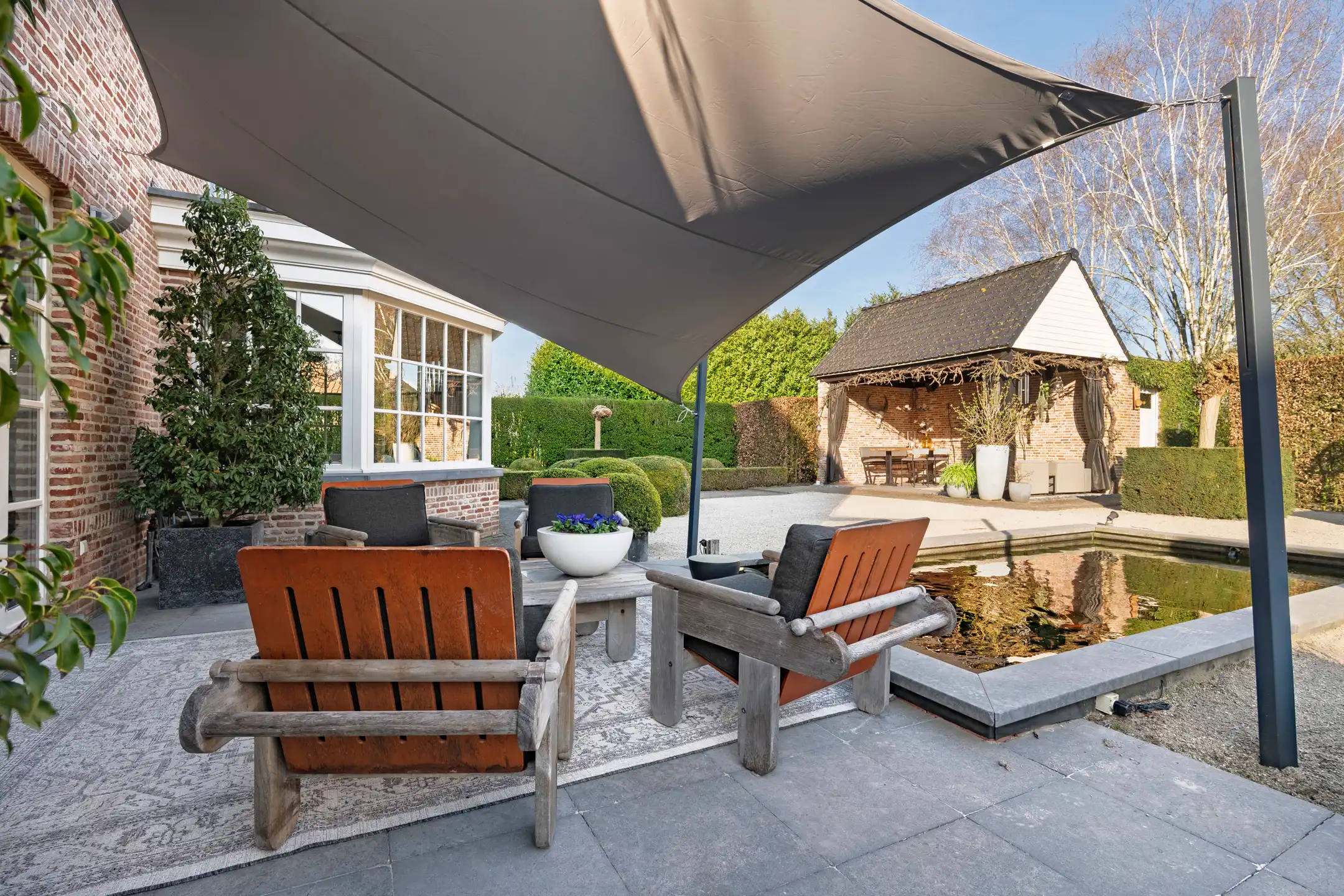 Luxe  villa met een oppervlakte van 475m²  op 1.383m² grond. foto 27