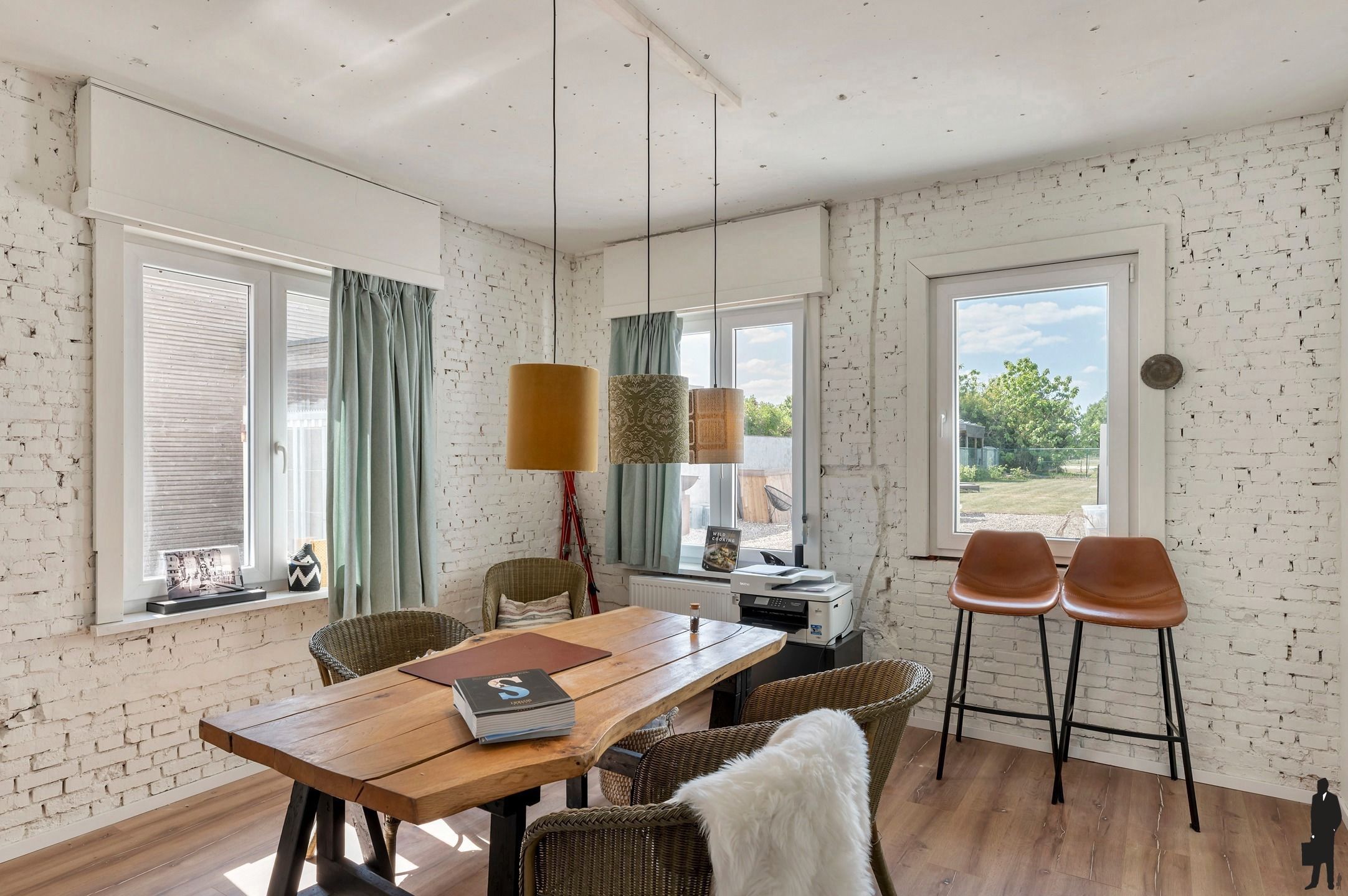 Gerenoveerd opbrengsteigendom: handelsruimte, duplex, studio foto 10