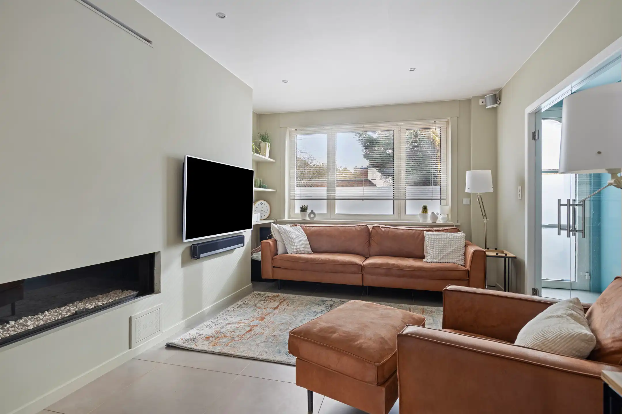 Uitstekend gelegen woning met 4 slaapkamers foto 4