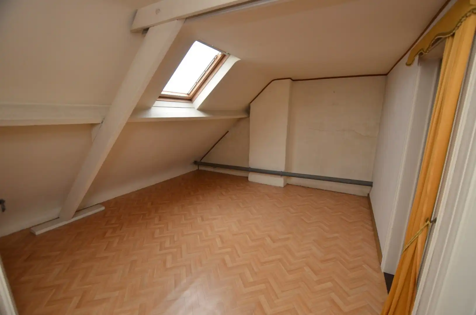 Goed onderhouden woonhuis  foto 11