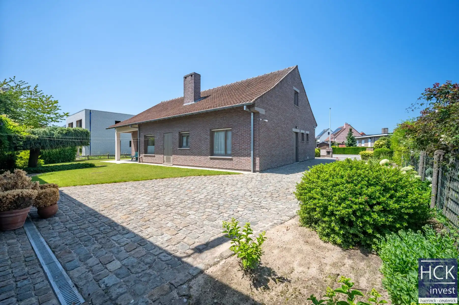 KRUISHOUTEM - Alleenstaande verzorgde woning mét magazijn van 84m² ! foto 14