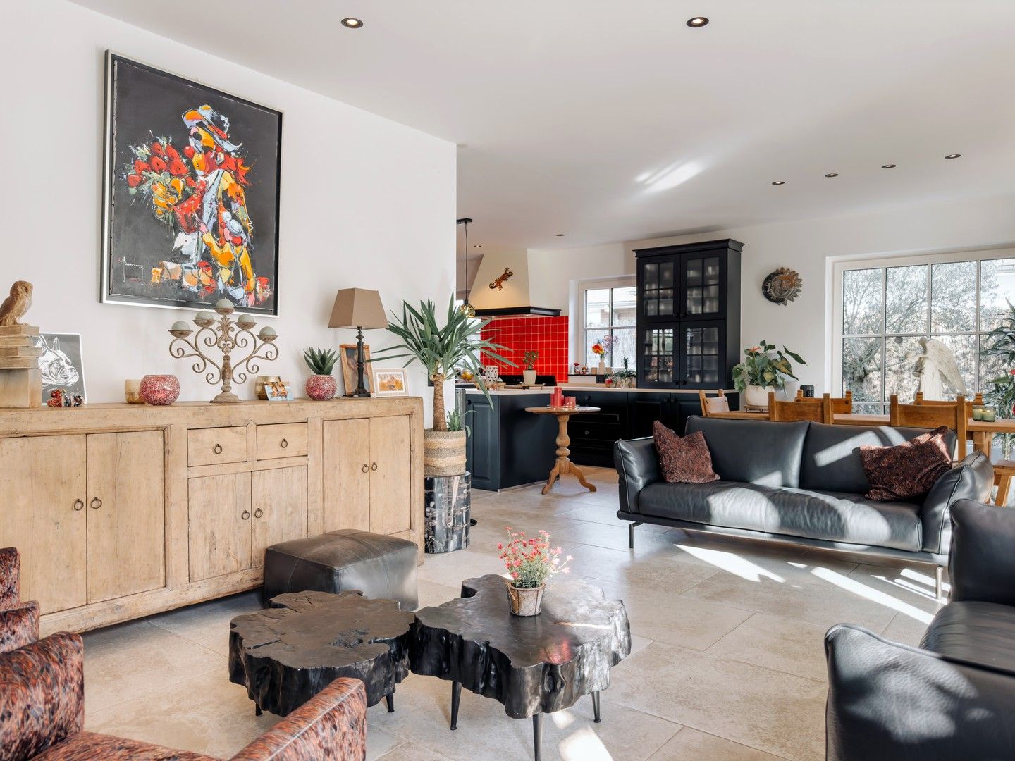 Alleenstaande woning, rustig gelegen in een residentiële omgeving, vlakbij het centrum van Knokke. foto 4