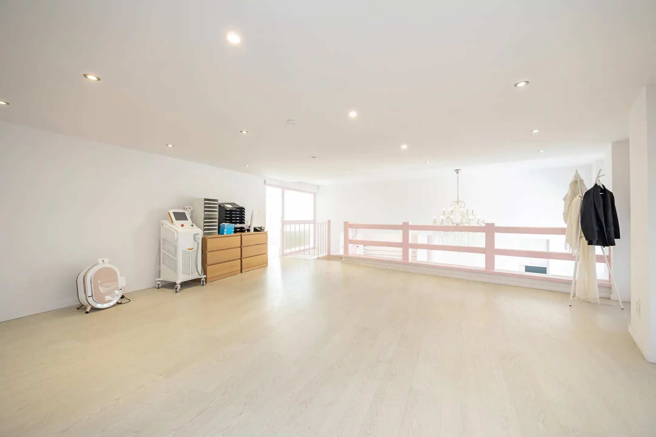 ANTWERPEN - Uitzonderlijke handelsruimte op centrale locatie foto 8