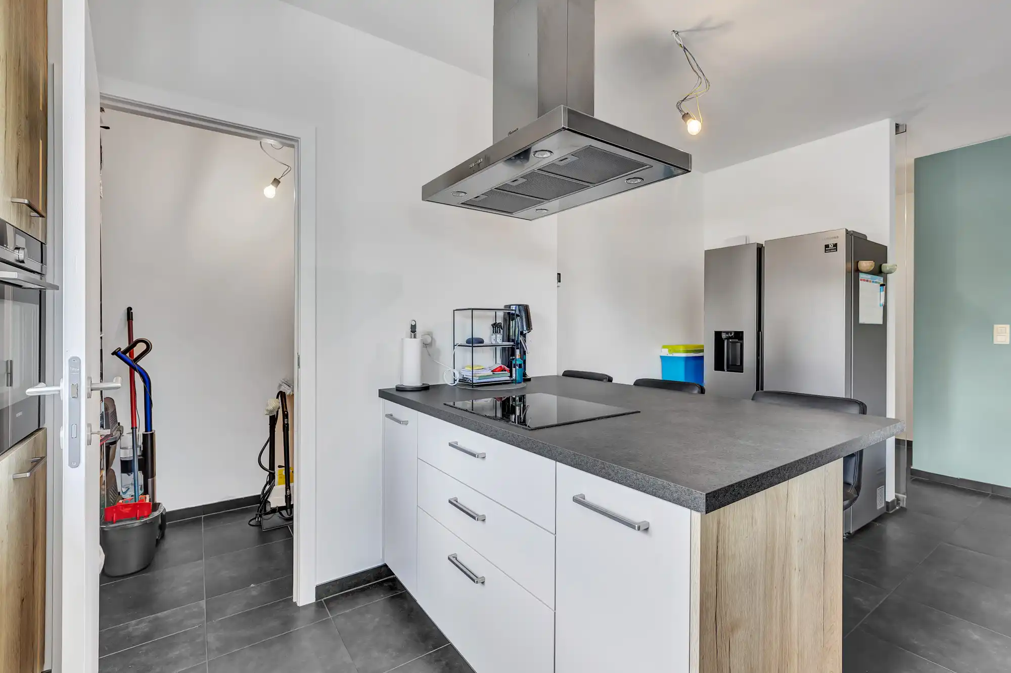 Appartement met twee slaapkamers, en staanplaats in Aalst foto 6