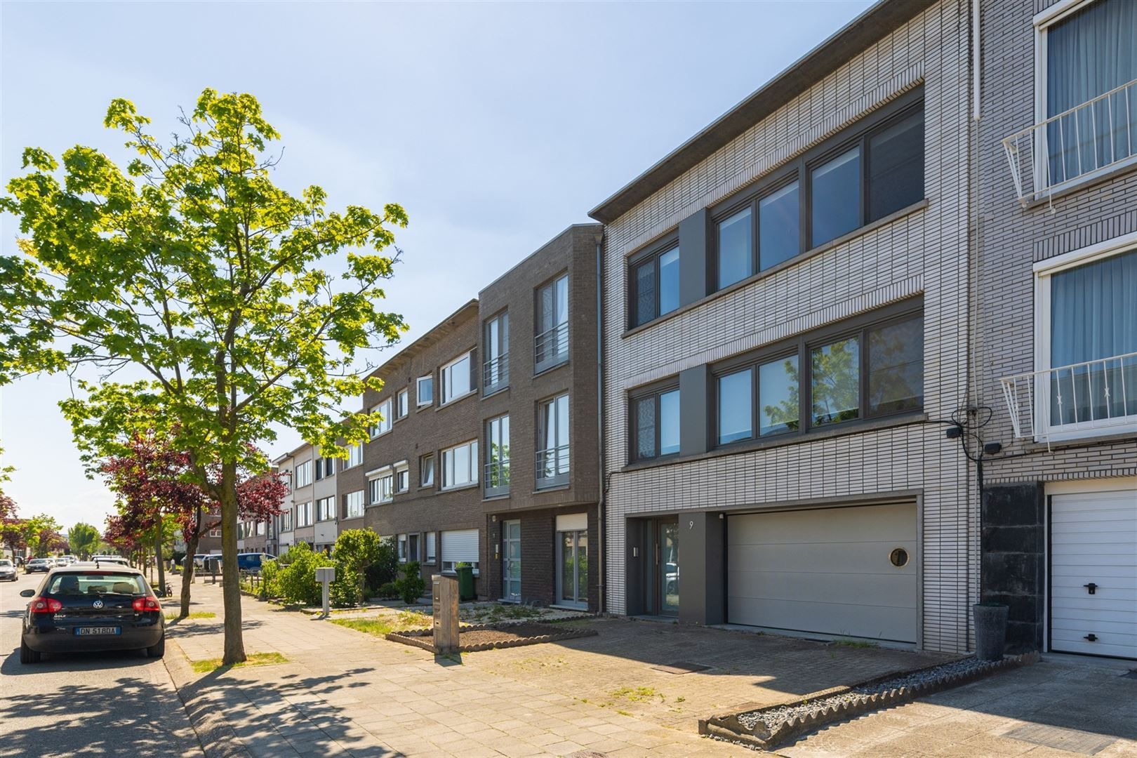 Twee ruime appartementen of één royale gezinswoning op centrale locatie foto 27