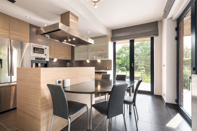 Riante en luxueuze villa  met wellness en weides foto 7