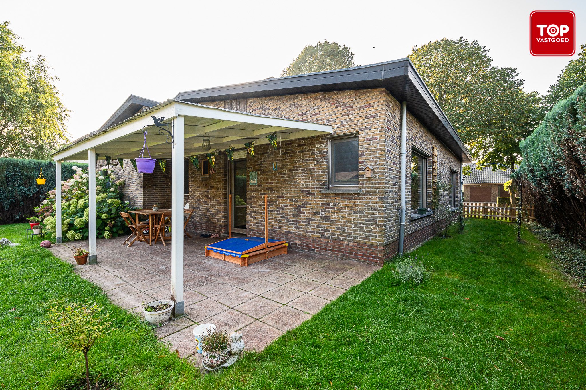 Alleenstaande instapklare woning met 2 slaapkamers en garage. foto 27