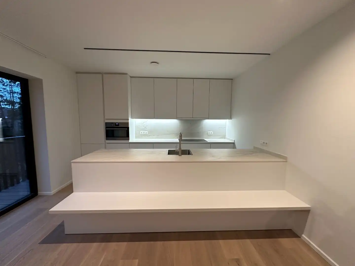 Appartement met staanplaats in parktuin! foto 4