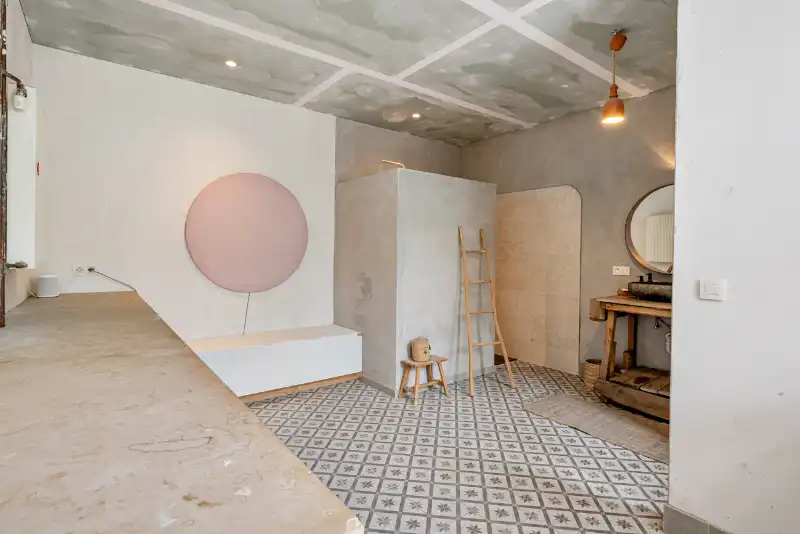 Karaktervolle interbellumwoning met loods nabij de Markt van Gavere foto 10