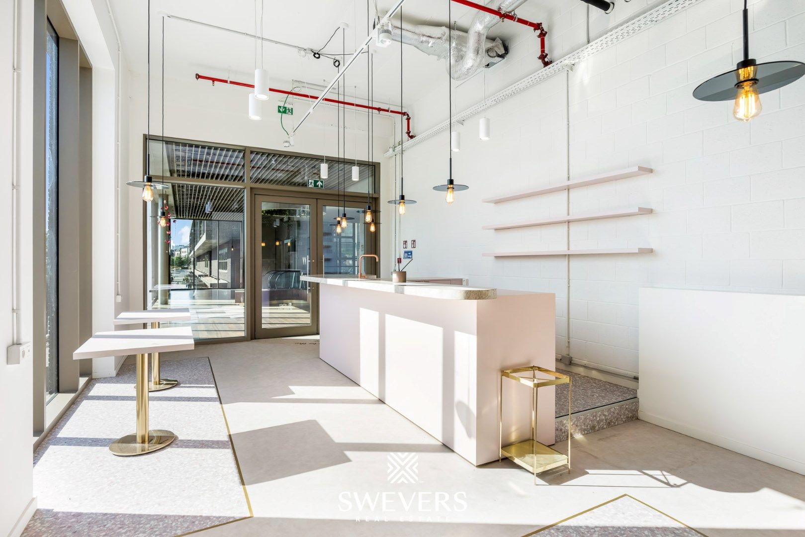 Handelspand (95 m²) met uitzicht op de haven in Quartier Bleu – Instapklaar en perfect voor uw beautysalon foto 7