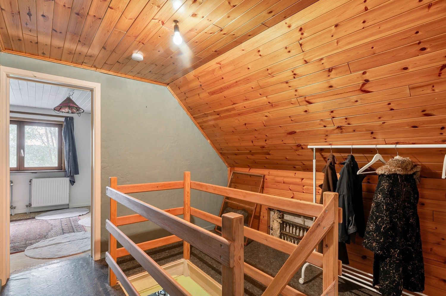 PRACHTIG GELEGEN ZONNIGE WONING MET EEN UNIEK ZICHT foto 15