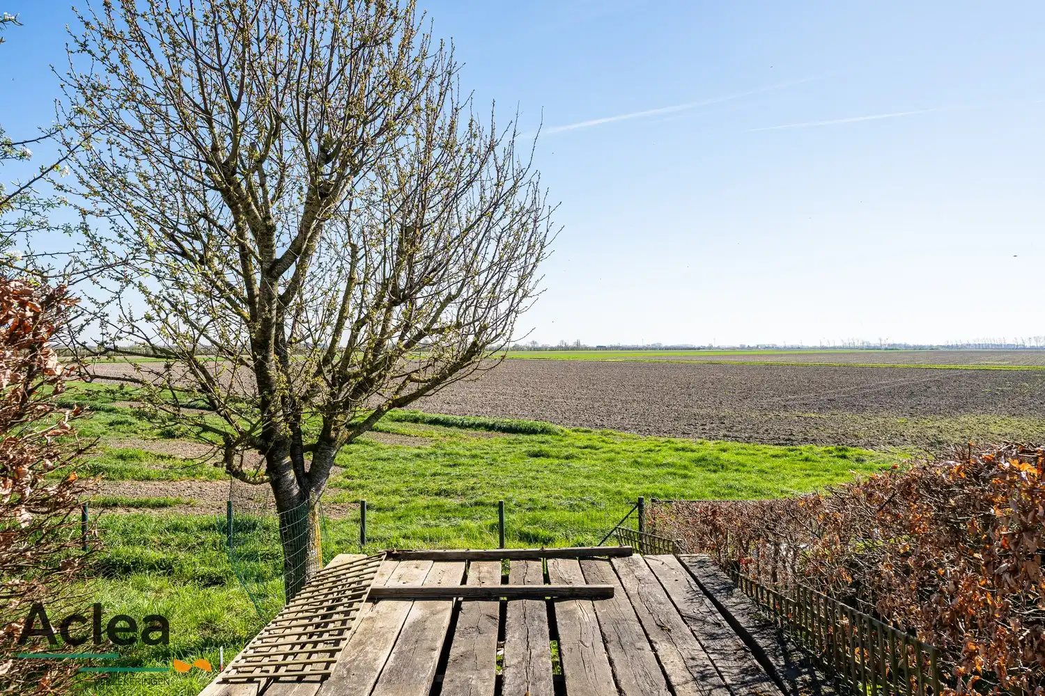 Dijkwoning met prachtig vergezicht foto 32