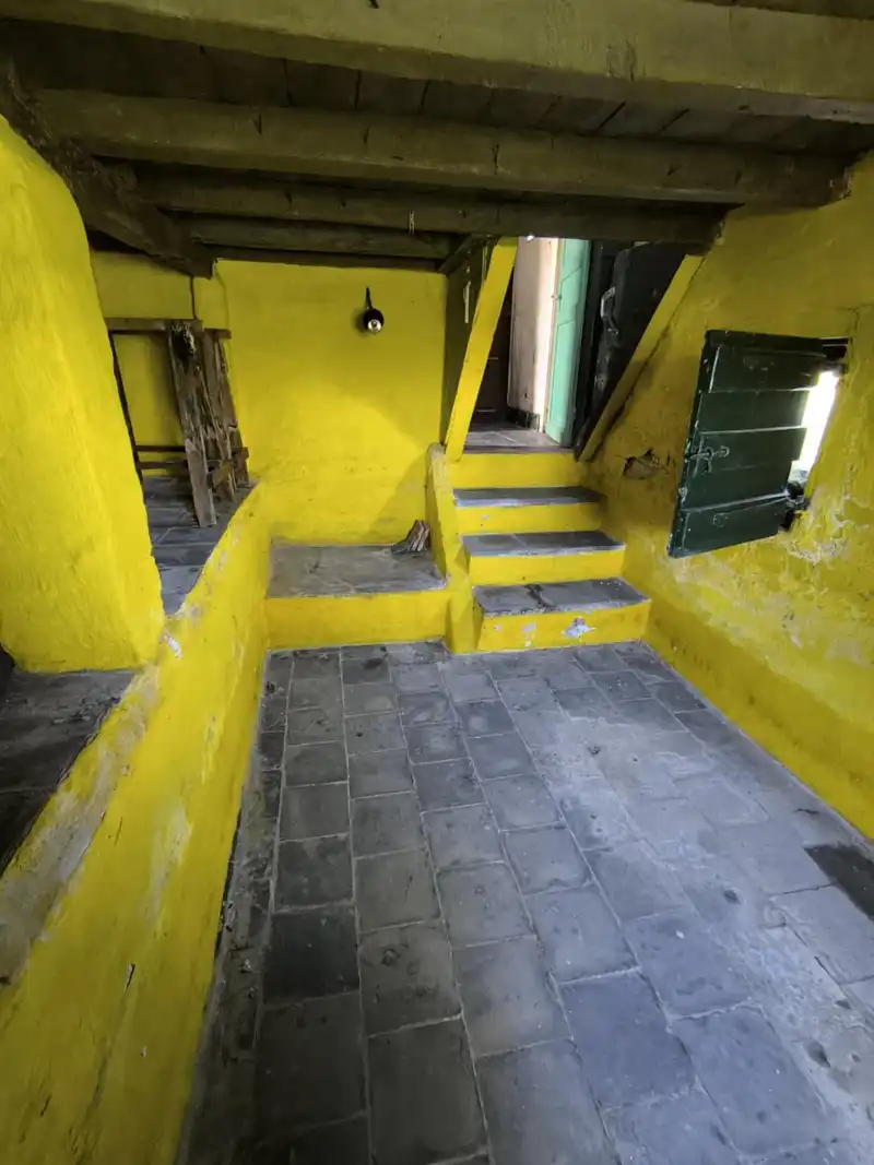 Hoeve met bijgebouwen foto 17