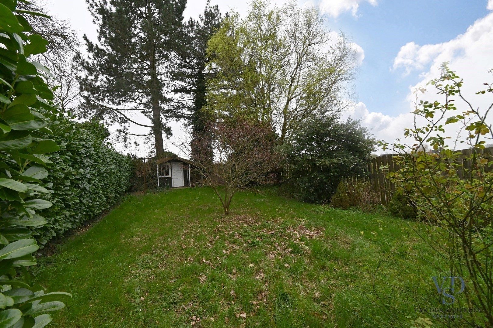 Woning met belendend perceel weiland  foto 31