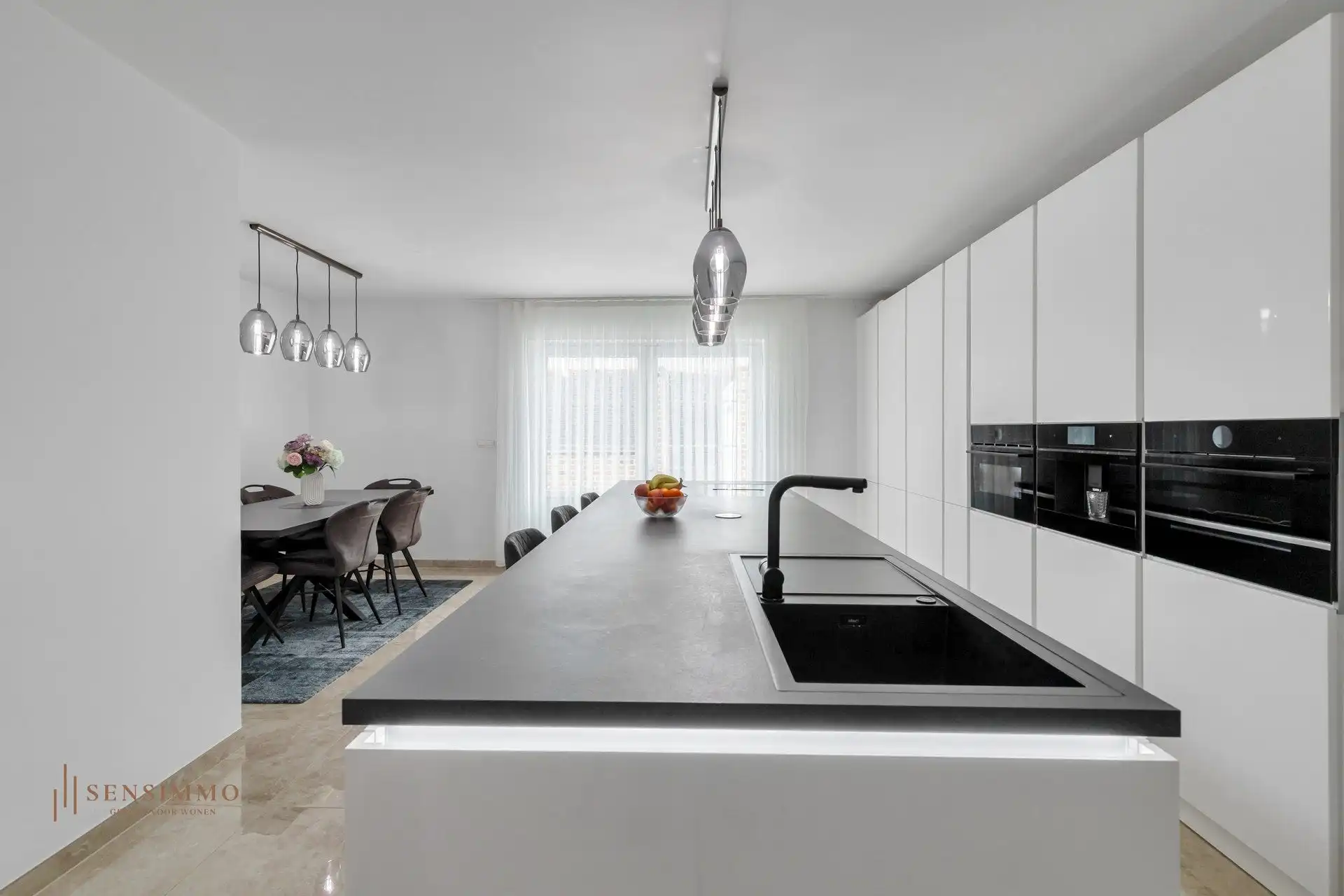 PURE ELEGANTIE, LUXUEUZE AFWERKING & EXCLUSIEF WOONCOMFORT IN EEN INSTAPKLARE DROOMWONING – EPC B! foto 13