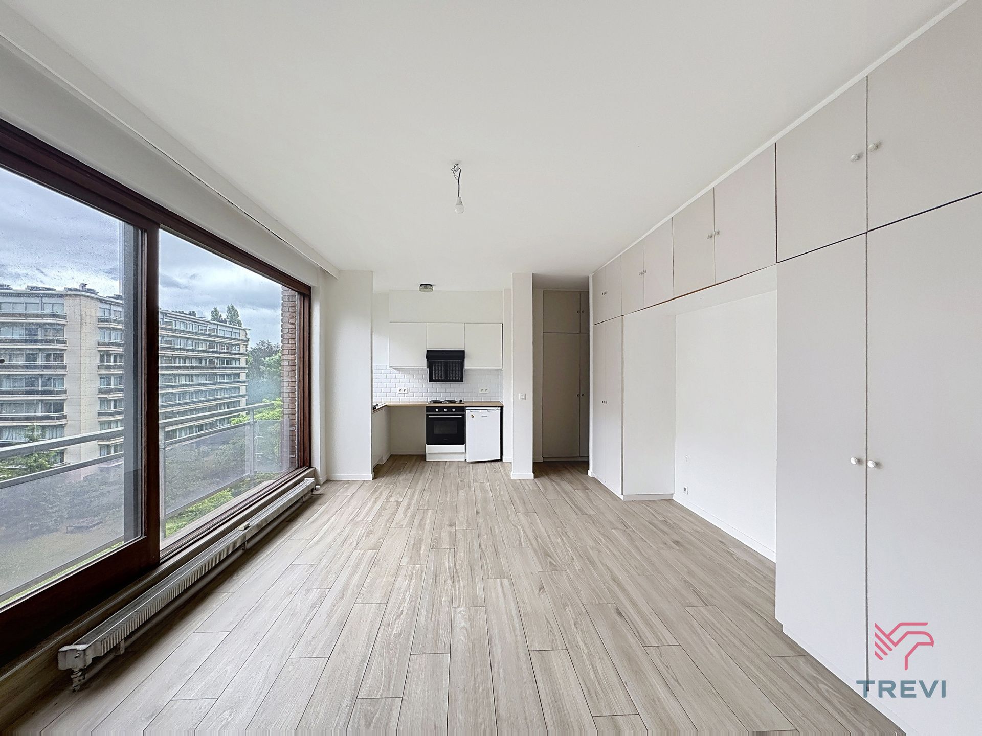 Ruime studio van ±40m² in Ukkel  foto 3