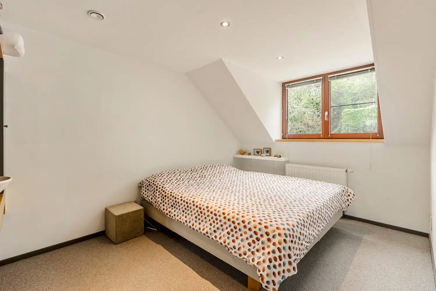 Grondig en stijlvol gerenoveerde burgerwoning met 5 slaapkamers, 3 badkamers en een tuin te centrum Leuven! foto 26