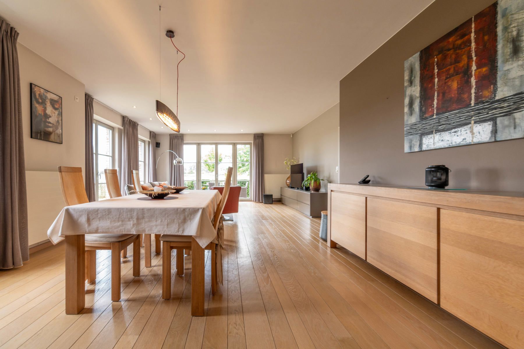 Instapklare stijlvolle villa met zicht op natuur te Schelle.&nbsp; foto 3