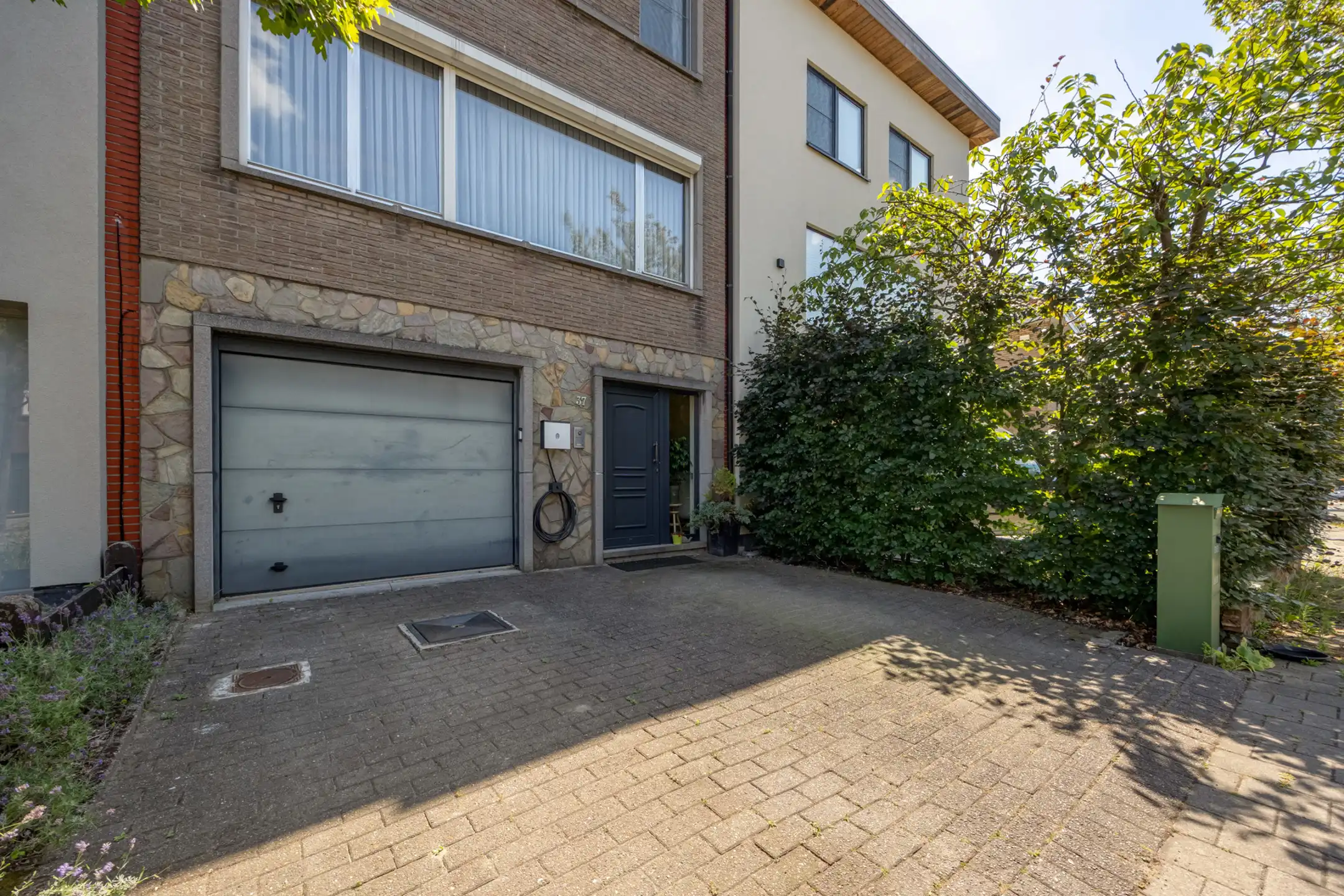 Bel-etage op top locatie foto 24