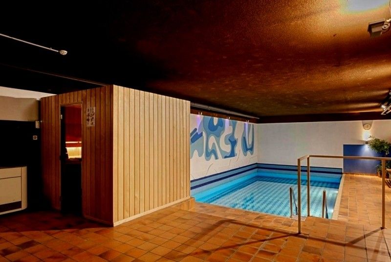 Gezellig, volledig gerenoveerd en instapklaar appartement 121m² + 26m² terras foto 18