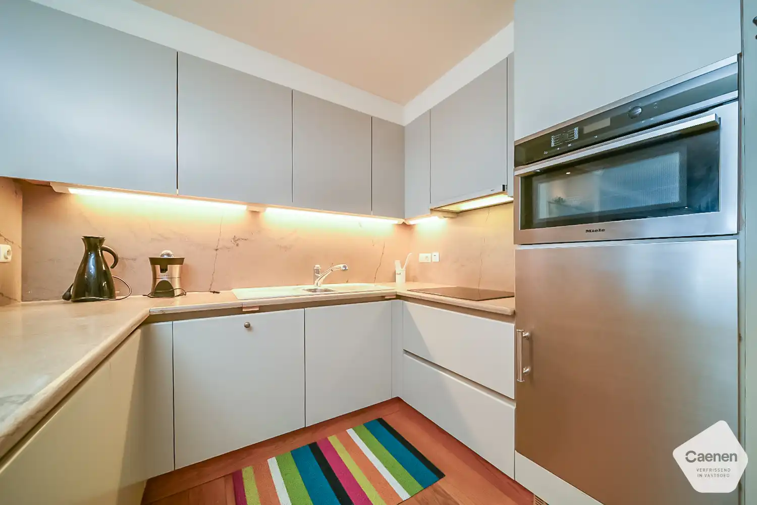 Exclusief wonen aan zee – instapklaar 2-slaapkamerappartement met adembenemend frontaal zeezicht foto 3
