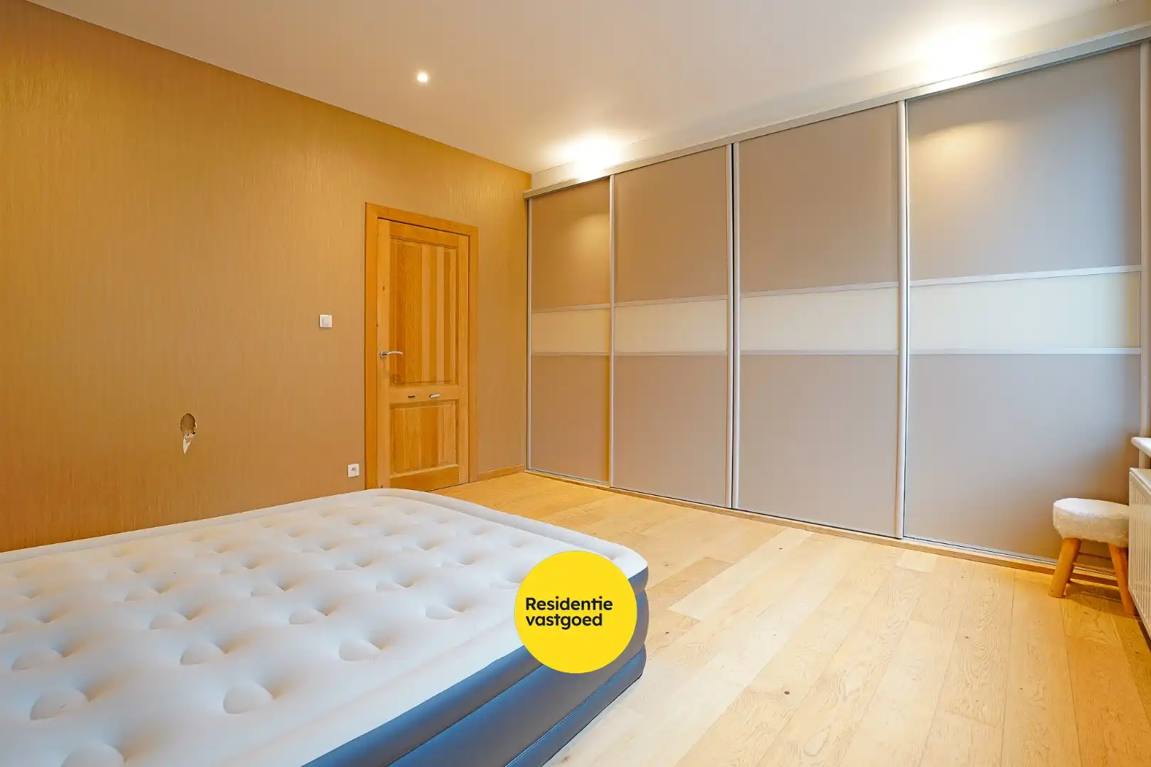 Herenhuis met handelsruimte & wellness in Nieuwpoort-Stad foto 9