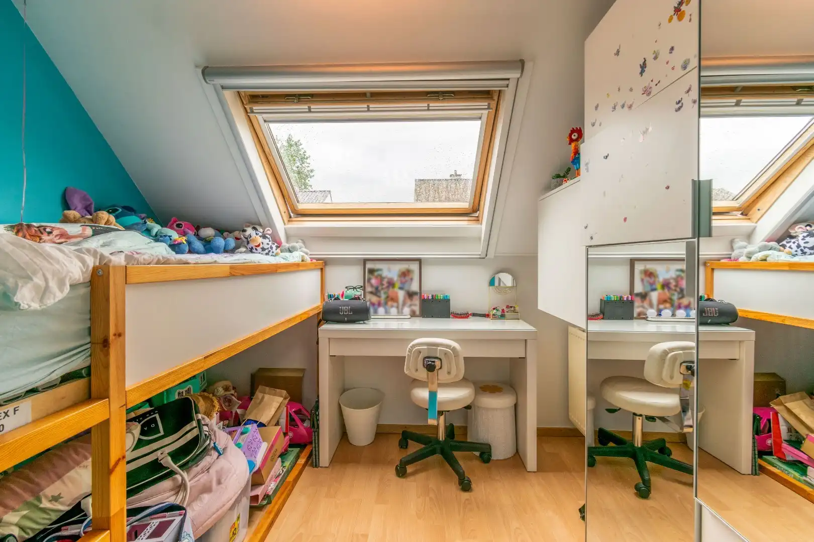 Een instapklare 3 gevelwoning met garage! foto 12