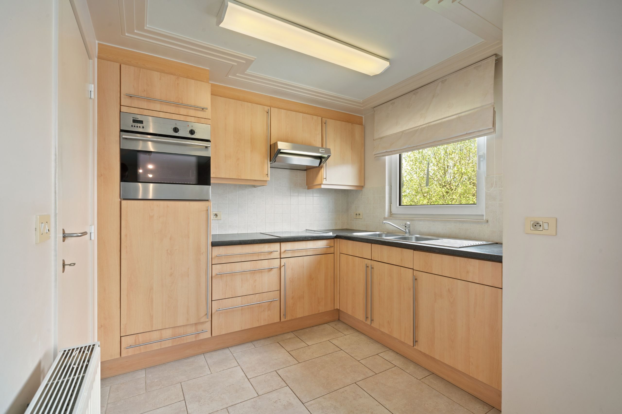 Instapklaar appartement in Deerlijk-centrum met zicht op groen foto 5