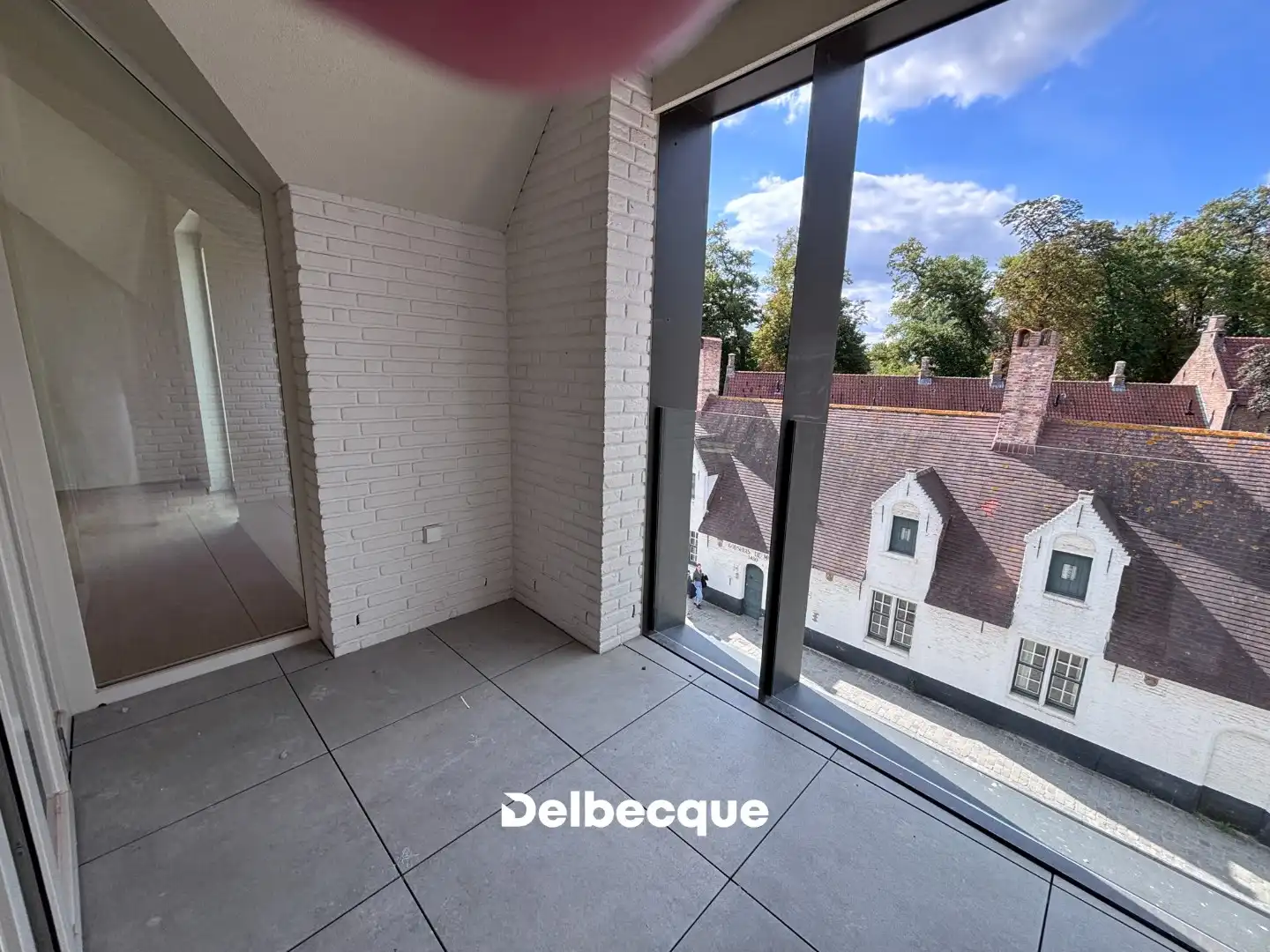  Luxueus nieuwbouwappartement in hartje Brugge met terras, parking en zicht op de godshuisjes. foto 11