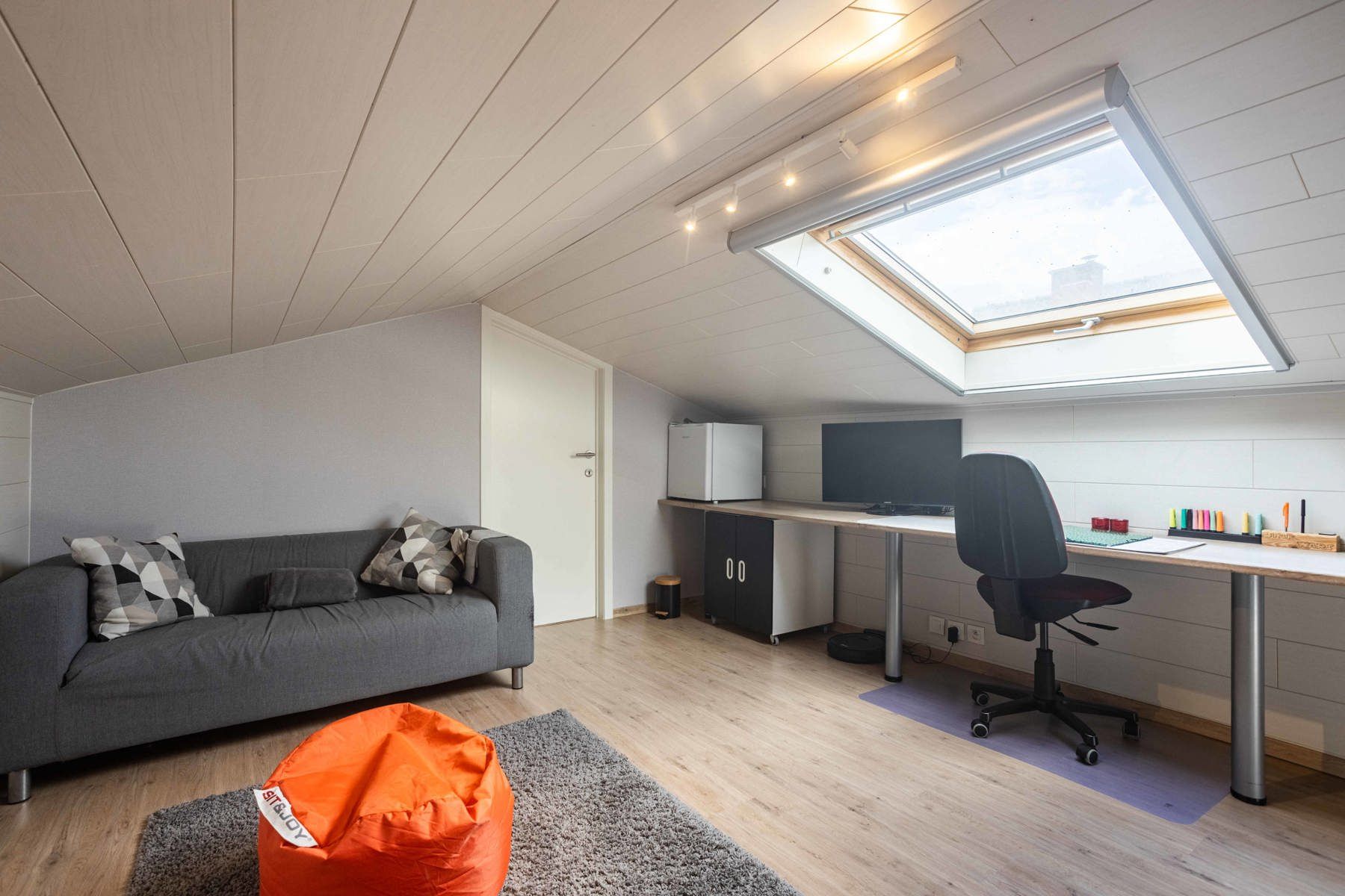 Recent verbouwde bungalow dichtbij centrum  foto 19