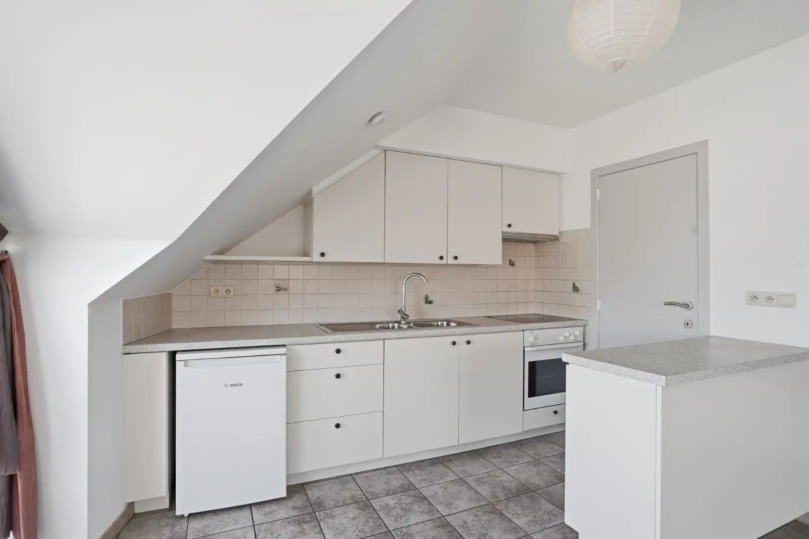 Instapklaar appartement met 2 slaapkamers te Eernegem foto 8