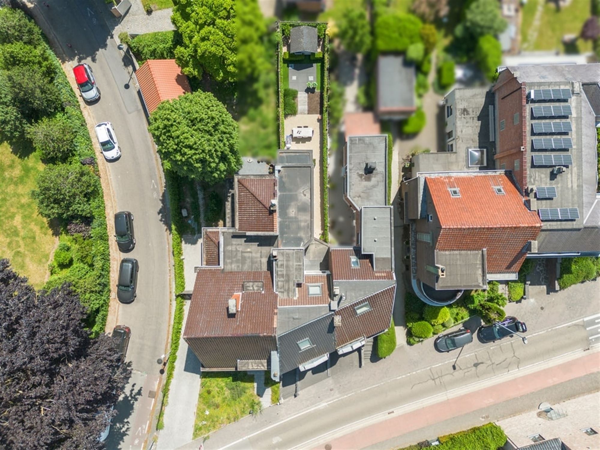 CHARMANTE GEZINSWONING MET VERZORGDE TUIN IN TONGEREN  foto 3