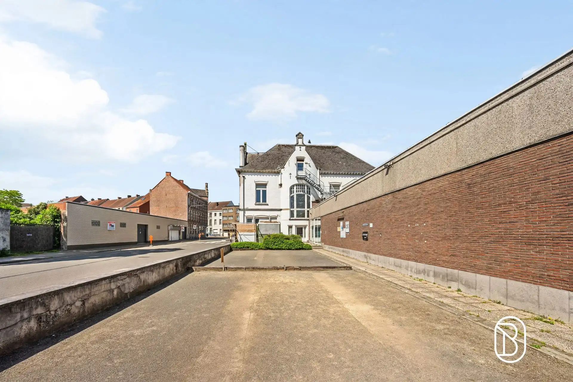 Prachtige HERENWONING met enorm veel POTENTIEEL foto 33