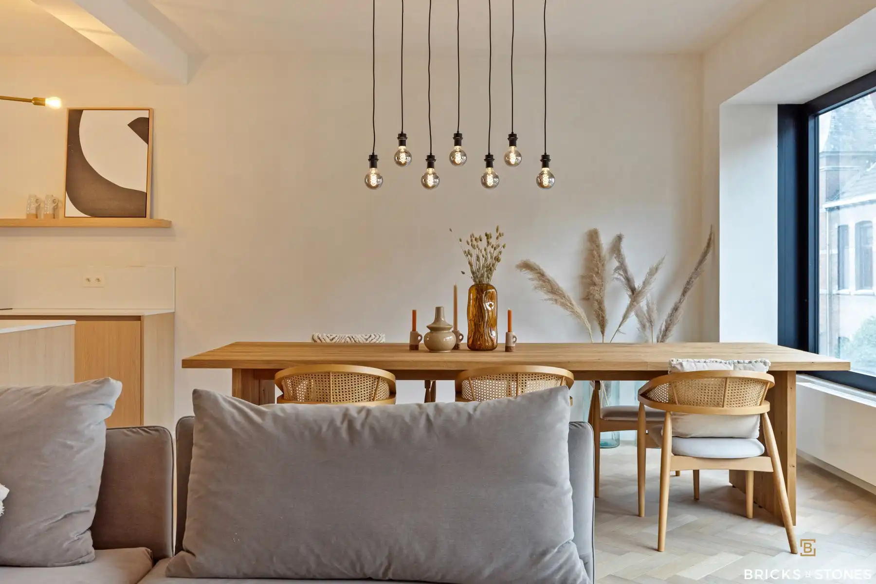 Trendy 2 slaapkamer appartement met terras foto 2