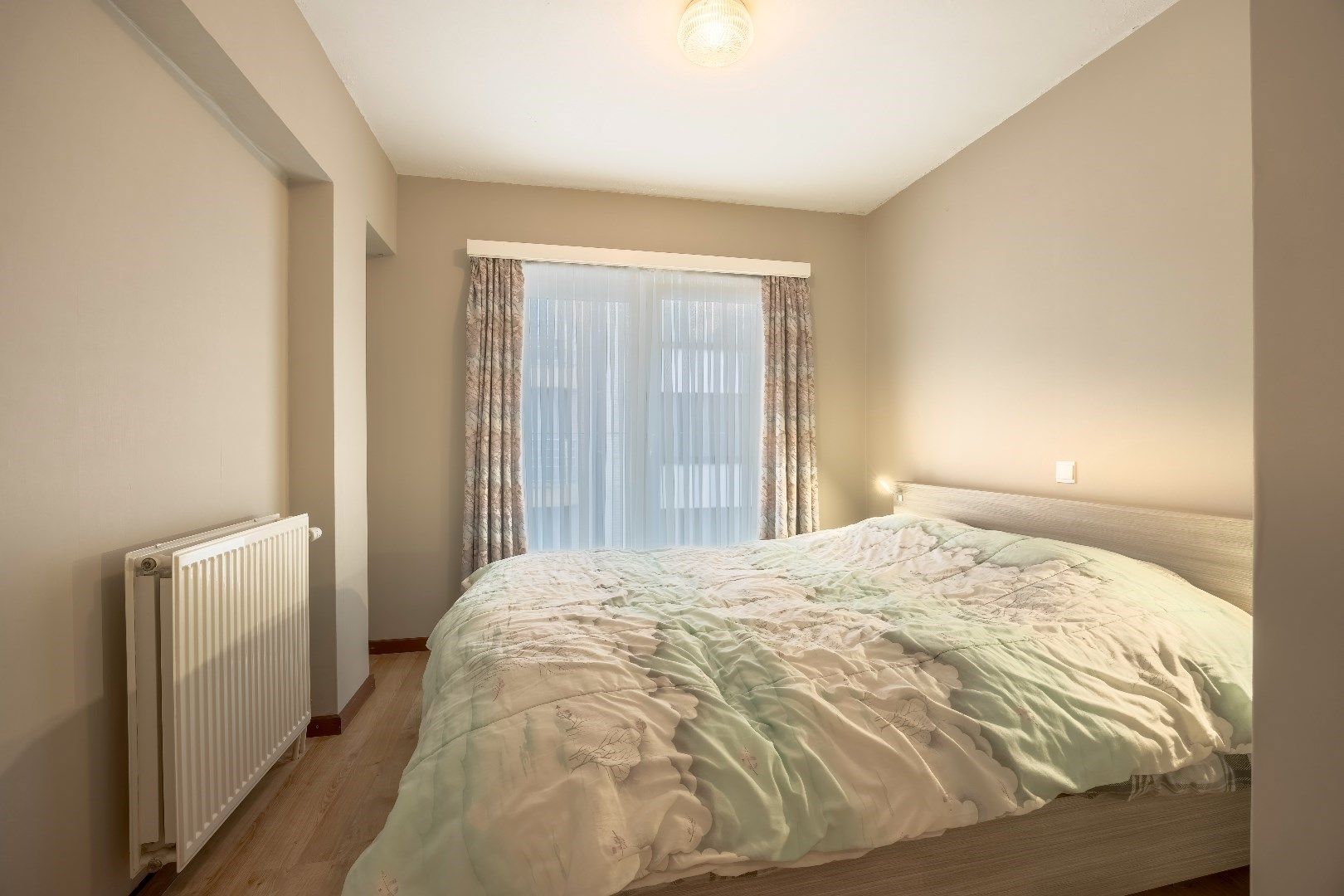 Charmant appartement met zijdelings zeezicht en terras. foto 7