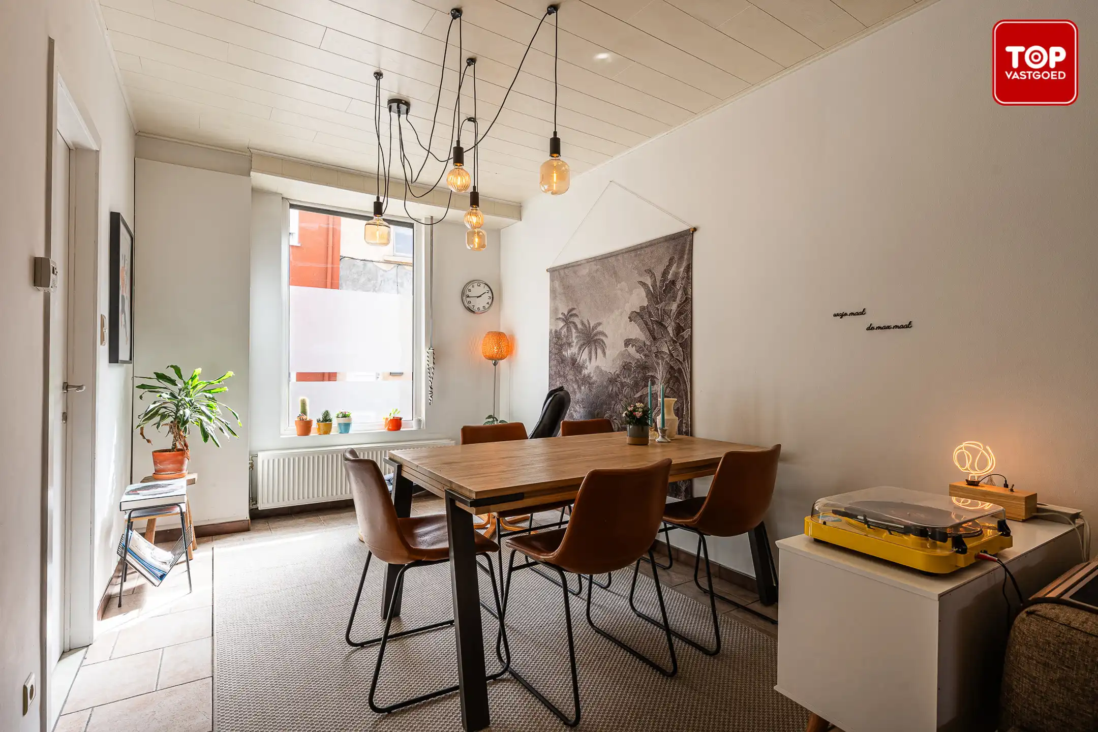 Instapklare woning in een rustige straat nabij Gent centrum. foto 4