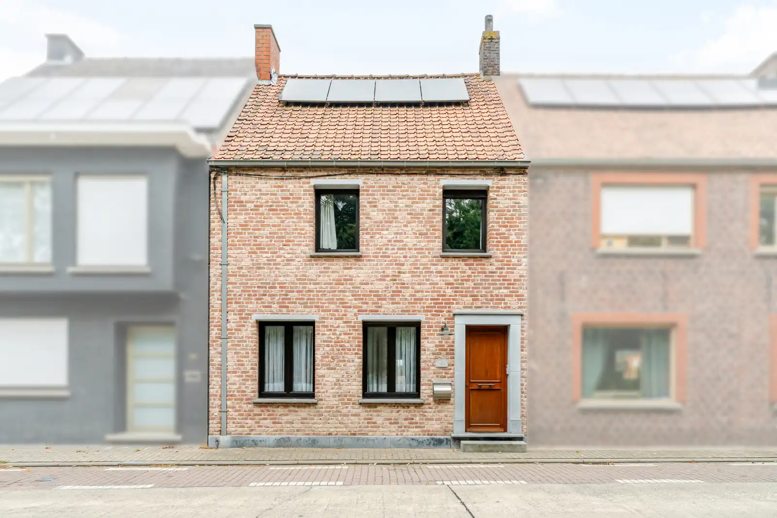 Hoofdfoto van de publicatie: Gezellige gezinswoning met ruime leefruimtes in Izegem!