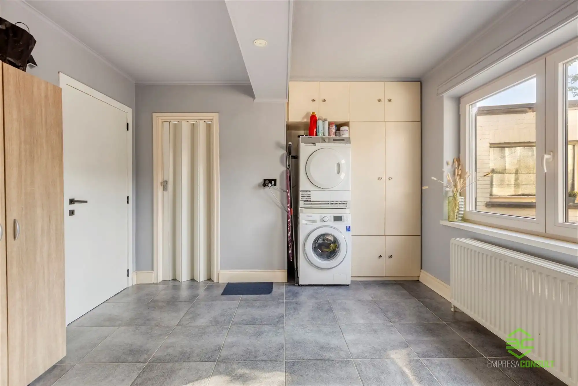 Instapklare gezinswoning met 3/4 slpk in Kuringen! foto 12