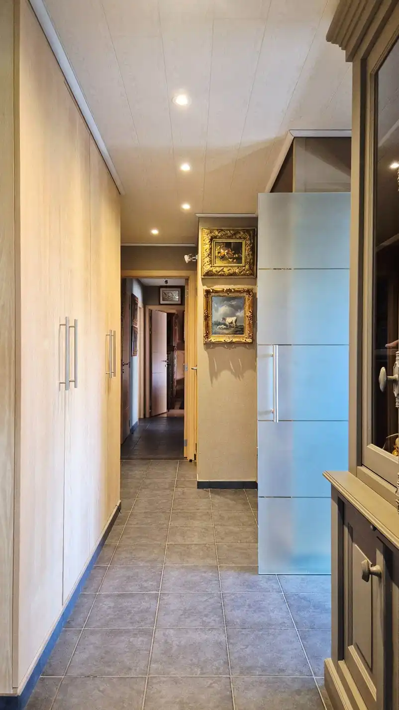 Sint Andries: Perfect afgewerkt appartement voor INVESTERING foto 4