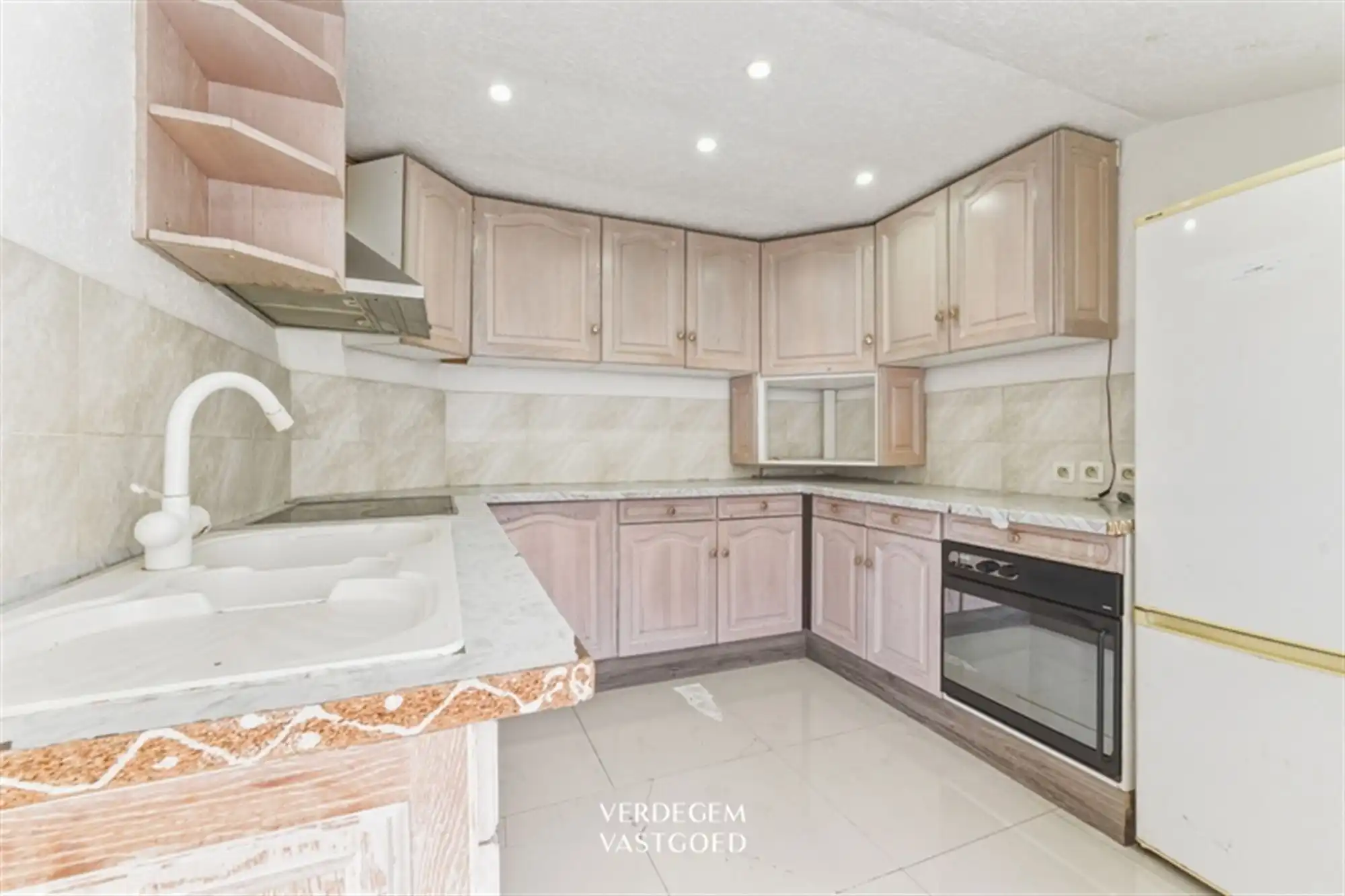 Rustig gelegen rijwoning met 3 slaapkamers en terras foto 8