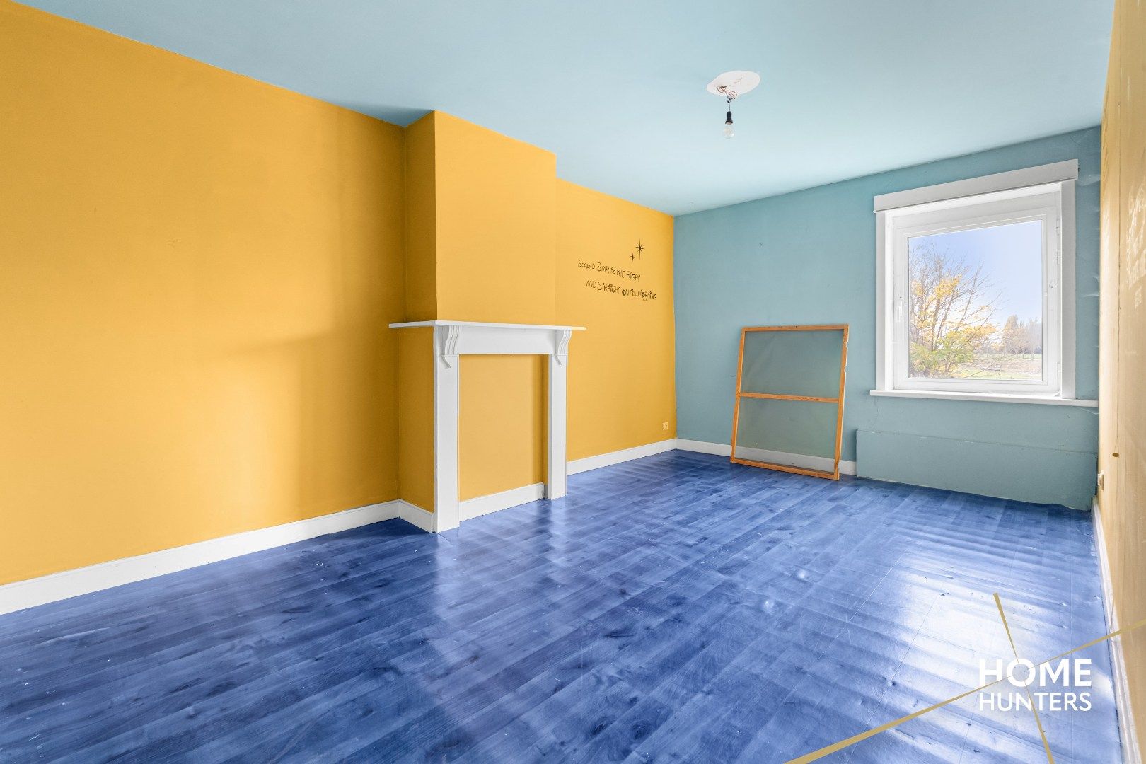 Renovatieproject met 4 slaapkamers, garage en ruime tuin foto 16